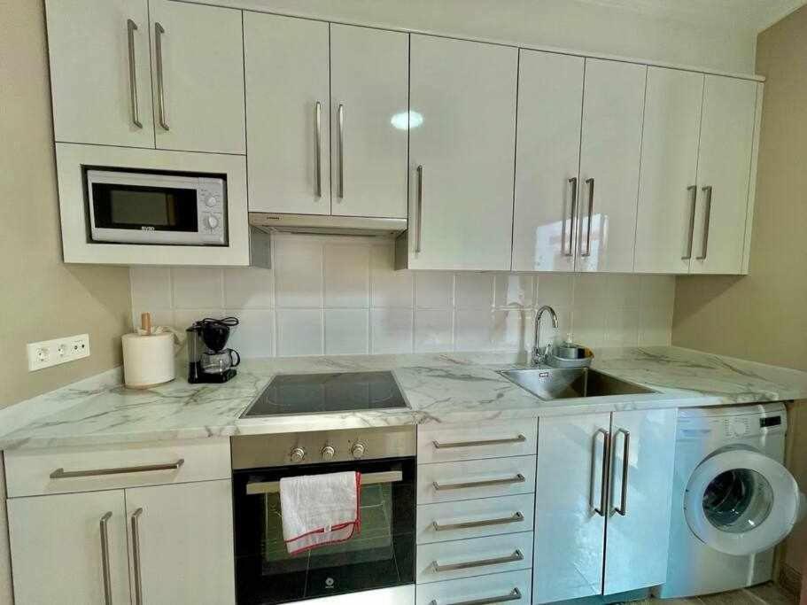 Ostadar Etxea Centrico Apartamento Reformado Bermeo Esterno foto